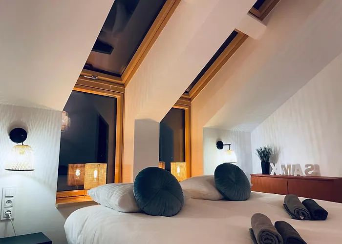 Port Przewloka - * Ustka